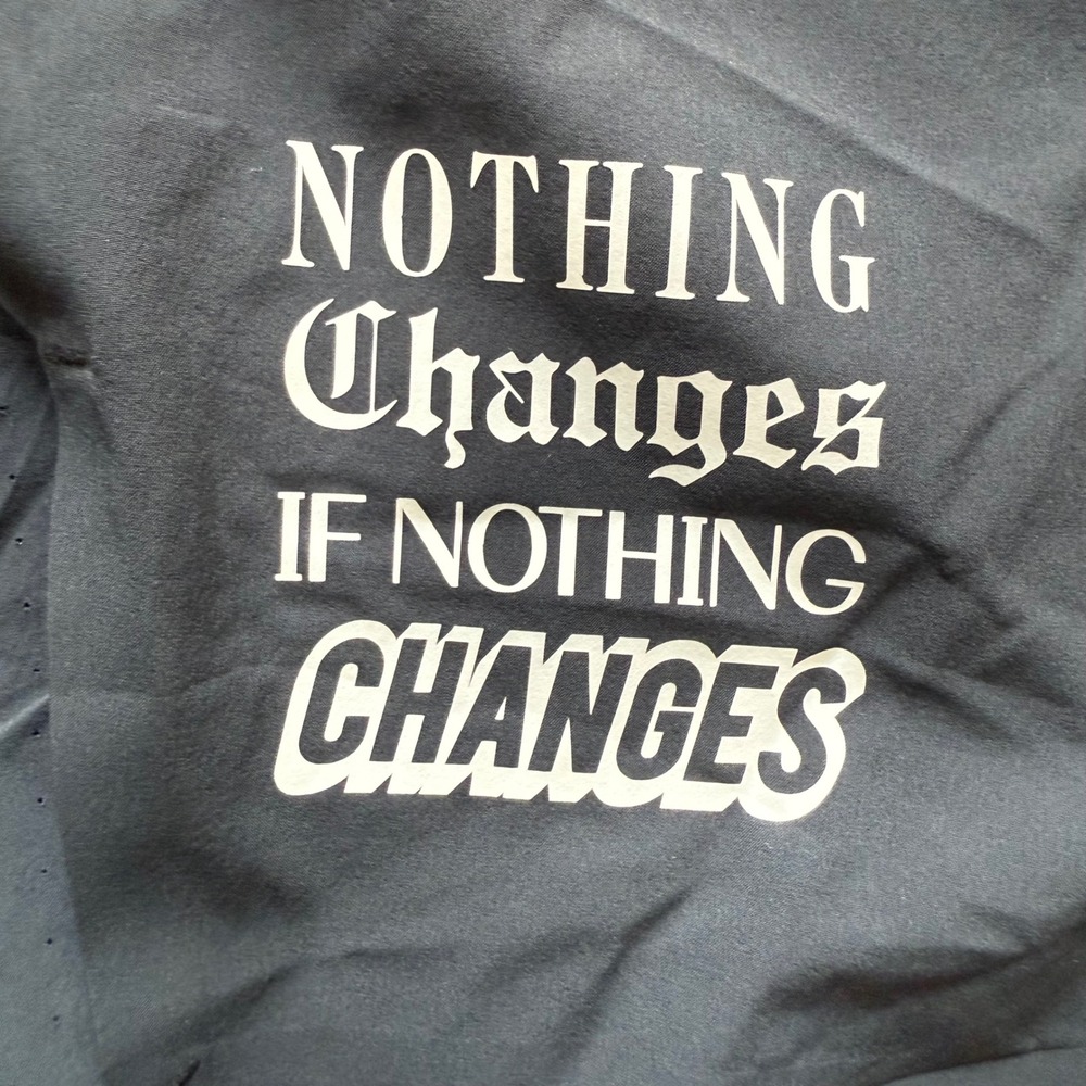 Ten Thousand Distance Shor Collab t 5 Inch Black Graphic Running Training S EUC - Picture 6 of 12